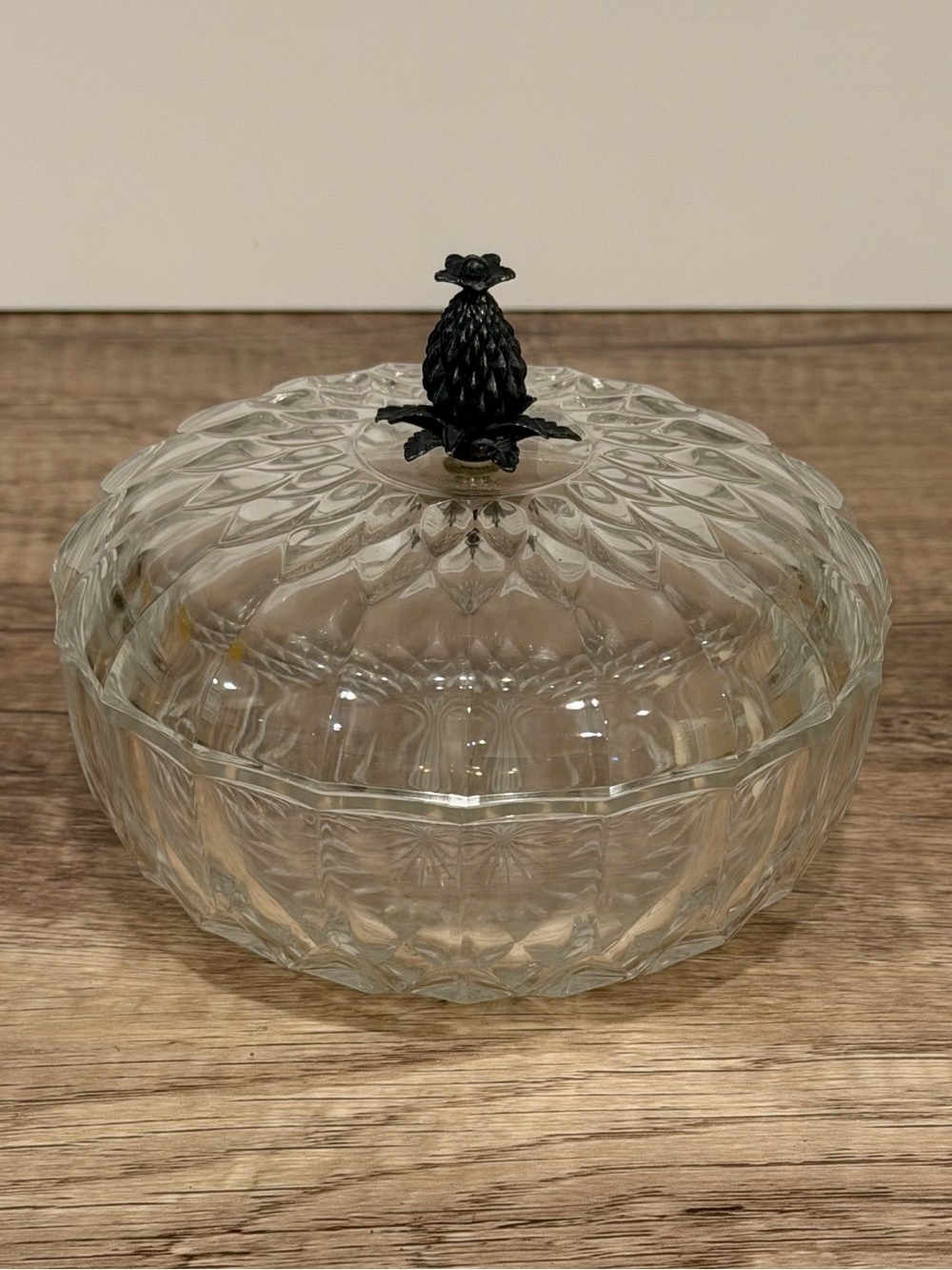 Vintage Val St. Lambert Belgium Signed Cut Crystal Covered Dish Pineapple Finial